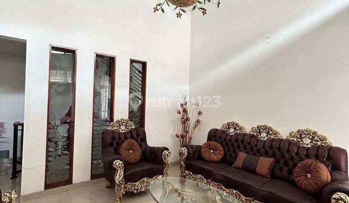 Rumah Mewah 4 Lantai Full Furnished Dibawah Harga Aprisal Bank 2