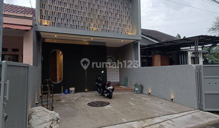 Rumah Modern Elegan Baru 2 Lantai Dlm Perumahan Di Cipayung 1