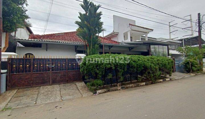 Rumah Terawat Siap Huni Tanah Luas di Pondok Bambu Jakarta Timur 1