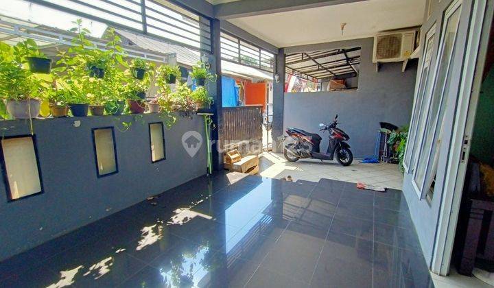 Rumah Second Bebas Banjir dekat Jatiwaringin di Jatimakmur Bekasi 2