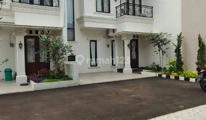 Rumah Baru 2.5 lantai Ready Kokoh Mewah dkt ke tol jatiwaringin 1