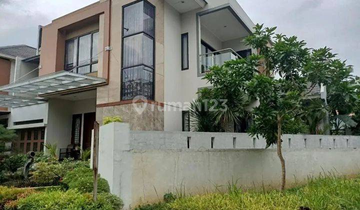 Rumah Hook 2.5 lt hanya 5 menit Stasiun di Jln Agus salim Bekasi  2