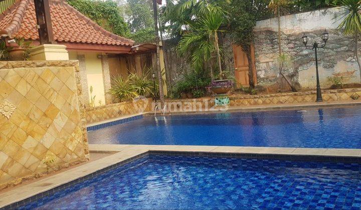 Rumah Mewah Private Pool modern Semi Furnish Lokasi Strategis 1