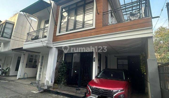 Rumah Modern Cozy Free Jacuzzi Lokasi Premium Kalibata Jak Sel 2