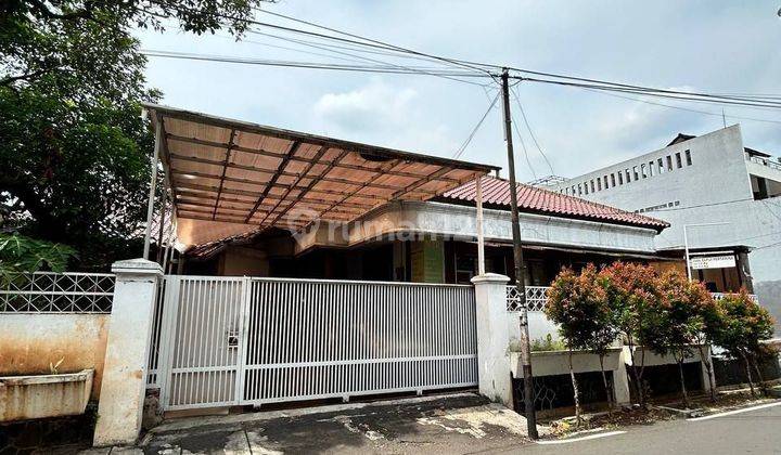 Rumah Kokoh Hook Dlm Komplek Di Rawamangun Jak - Tim 1