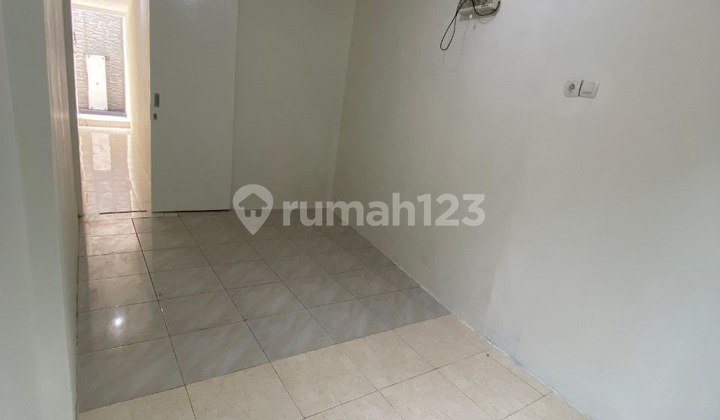 Rumah Dlm Cluster One Gate di Pondok Kelapa Jak Tim 2