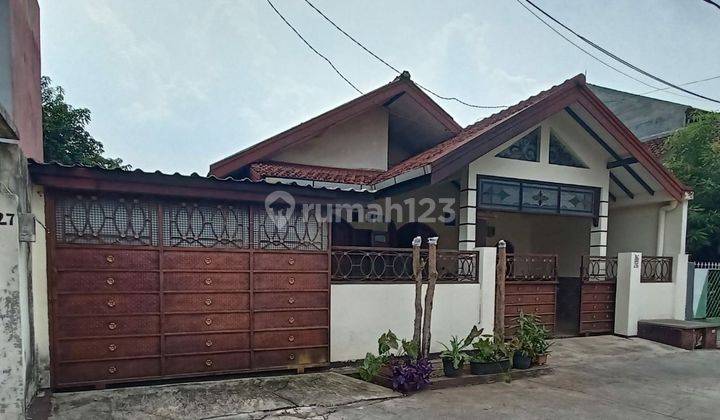 Rumah Terawat Luas Tanah 230m Di Komplek Pemda Blok A Jati Asih 1