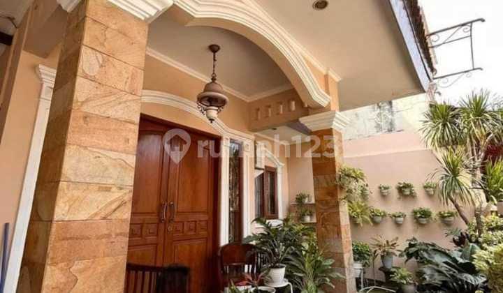 Rumah 2 Lantai Siap Huni Dlm Perumahan Grand Galaxy City Bekasi 2