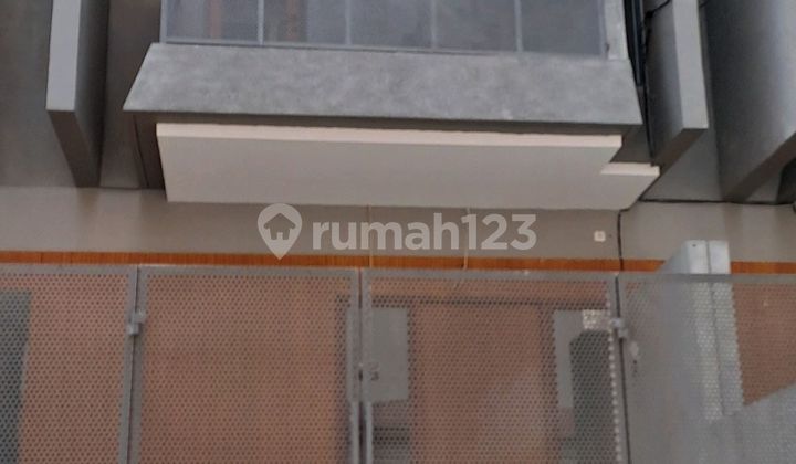 Rumah Baru Selangkah Ke Jalan Raya Kodau Dkt Ke Tol Jatiwarna Bekasi 1