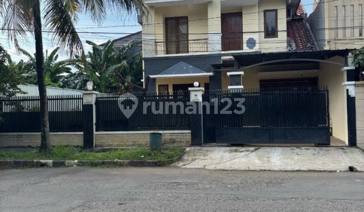 Rumah Baru Renovasi 2.lantai Dlm Cluster Elite Di Cikunir