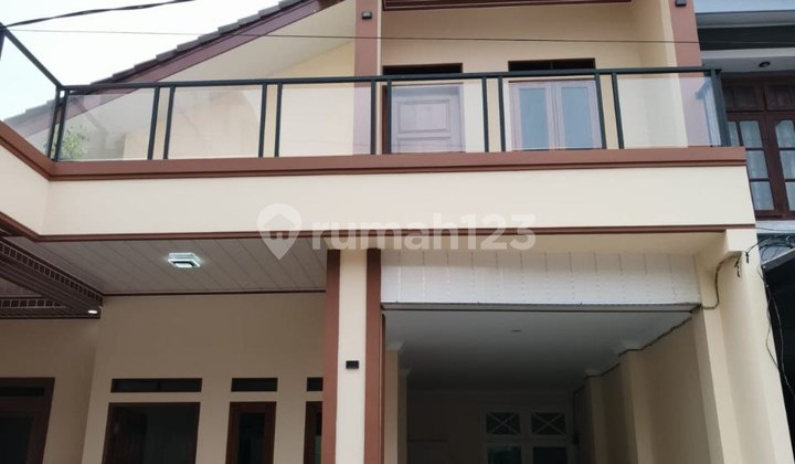 Rumah Baru 2 Lantai Di Galaxy Bekasi One Gate System 