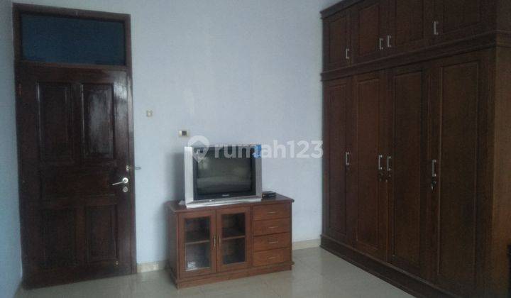 Dijual Rumah Bagus 2 Lantai Furnished Gg Karang Bolet Rembang 2