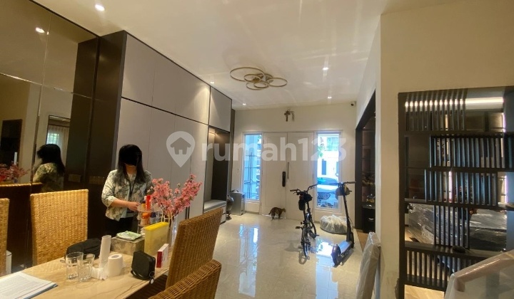 Auction of BSD Terazza De Sevilla House 2