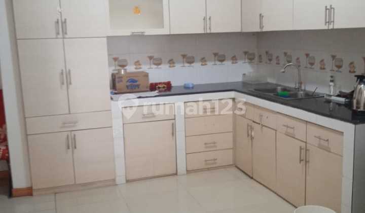 Rumah Taman Palem Lestari Jakarta Barat