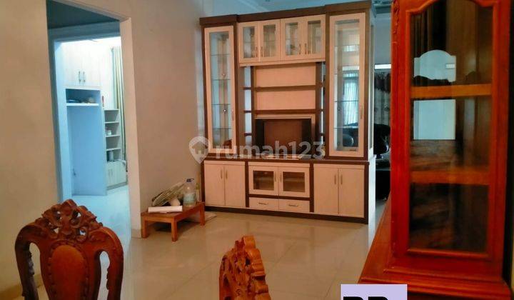 Dijual Rumah Bagus, Semi Furnished 1