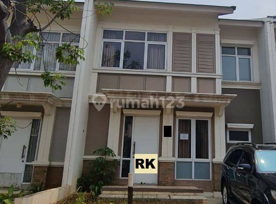 Dijual Rumah Strategis, Area Kota Wisata 2