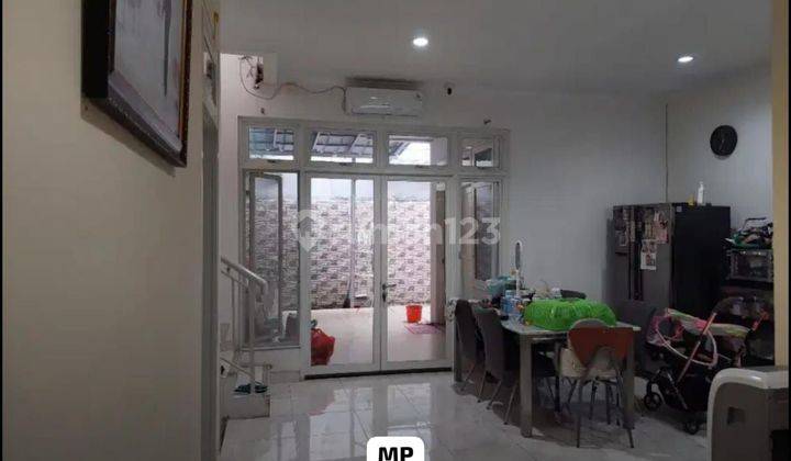 Dijual Rumah Cantik 2 lantai, Area Cibubur  1