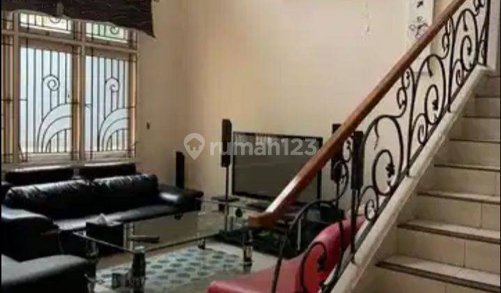 Dijual Rumah Cantik 2 Lantai, Area Kota Wisata 1