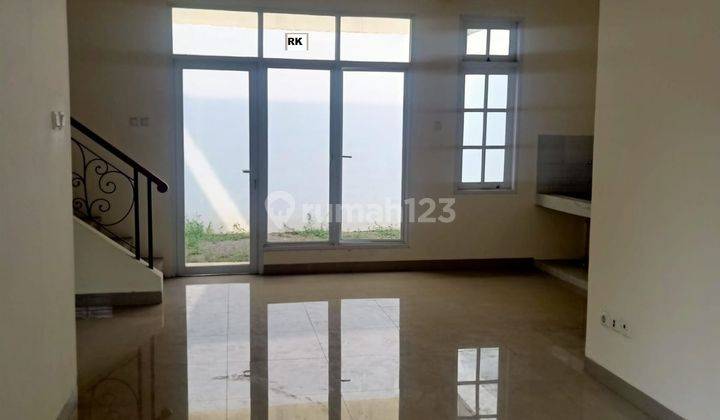 Dijual Rumah Baru Renov, 2 Lantai, Area Kota Wisata 1