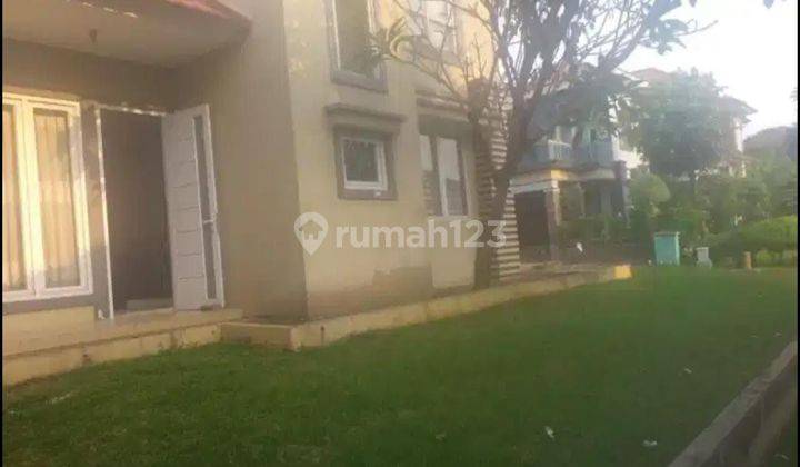 Dijual Rumah 2 Lantai, Shm, Di Kota Wisata  2