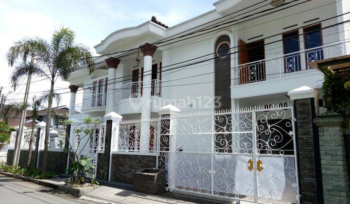 Dijual Rumah Bagus 2 Lantai Tubagus Ismail Dago Bandung Utara Itb 2