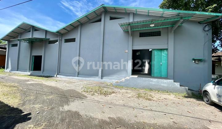 Ready-to-Use Warehouse in Kartasura Warehouse Area