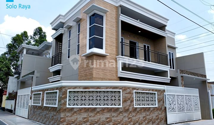 Rumah Baru Gress 2 Lantai Di Karangasem, Laweyan, Solo Rumah Baru Gress 2 Lantai Di Karangasem, Laweyan, Solo