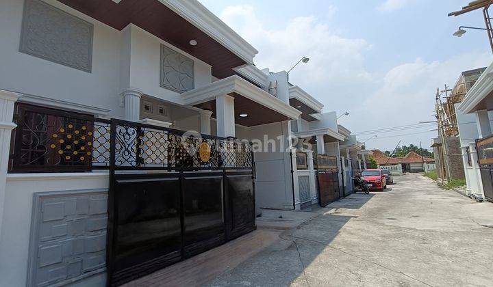 Rumah Baru Dgn Desain American Classic Di Siwal Dekat Gentan, Solo 2