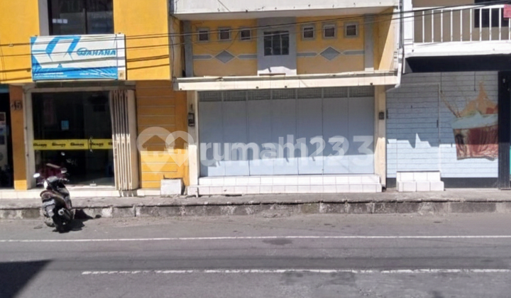 Ruko Bagus Strategis Dekat Balai Kota & Jalan Slamet Riyadi Solo Ruko Bagus Strategis Dekat Balai Kota & Jalan Slamet Riyadi Solo