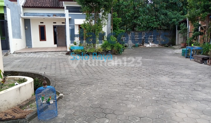 Rumah plus perabot di cluster 5