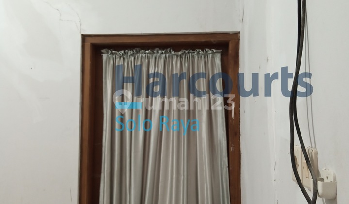 Rumah plus perabot di cluster 8