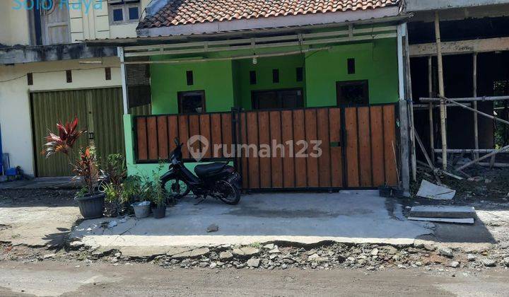 Ruko 2 lantai baru gress dekat Jalan Brigjend Katamso 4