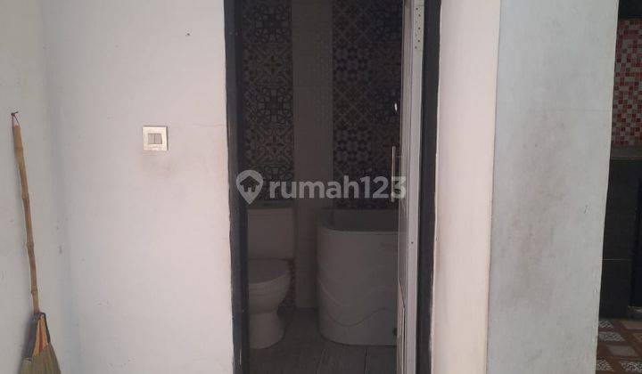 Rumah 2 lantai siap huni di pusat kota 12