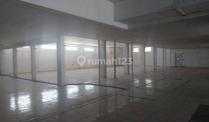 Gudang sewa siap pakai bekas garment 18