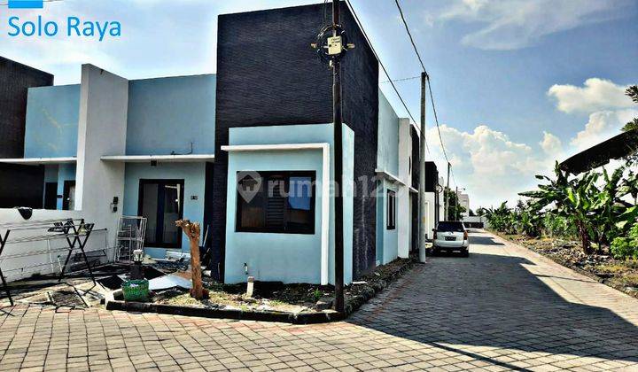 Rumah siap huni di cluster exclusive 1