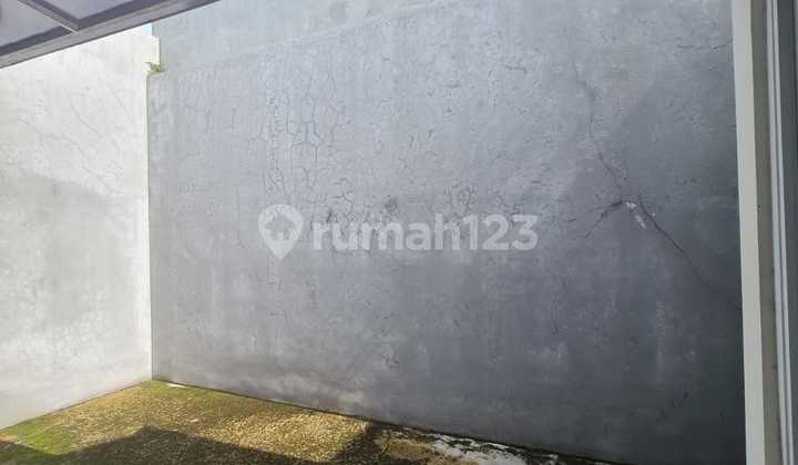Rumah bagus siap huni di perumahan 9