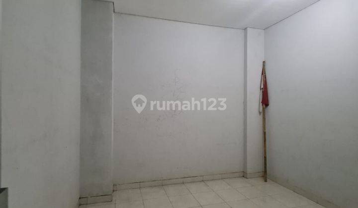Ruko 2 lantai sangat strategis di pusat bisnis 8
