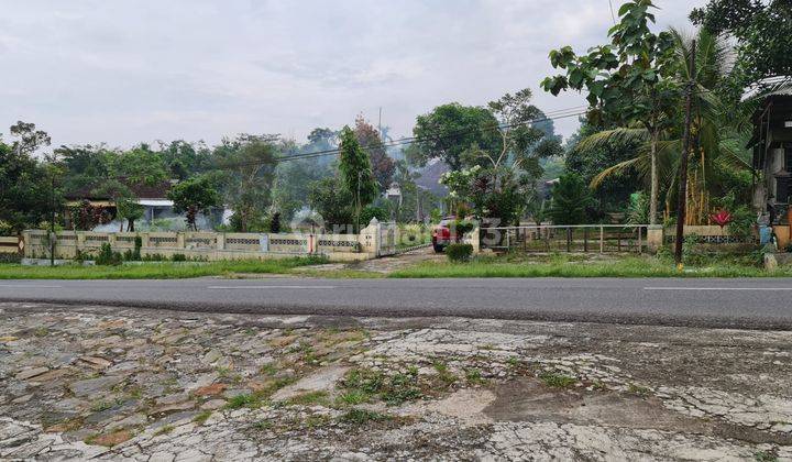 Rumah hitung tanah jalan raya Solo Tawangmangu 