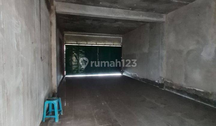 Ruko dan gudang atau tanah pinggir jalan raya Waduk Cengklik 6