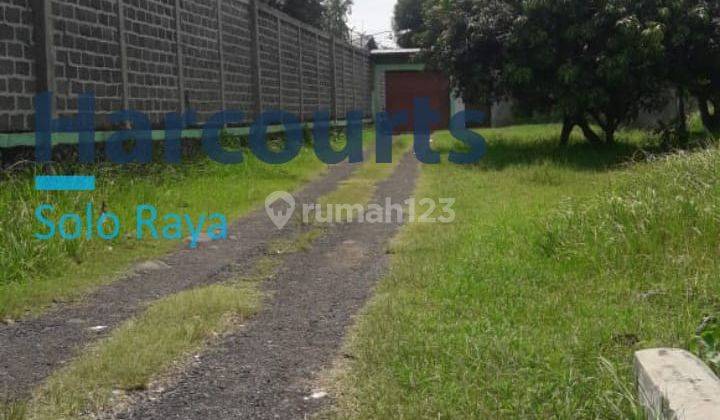 Rumah dan toko siap pakai di Jalan provinsi Solo - Sragen 7