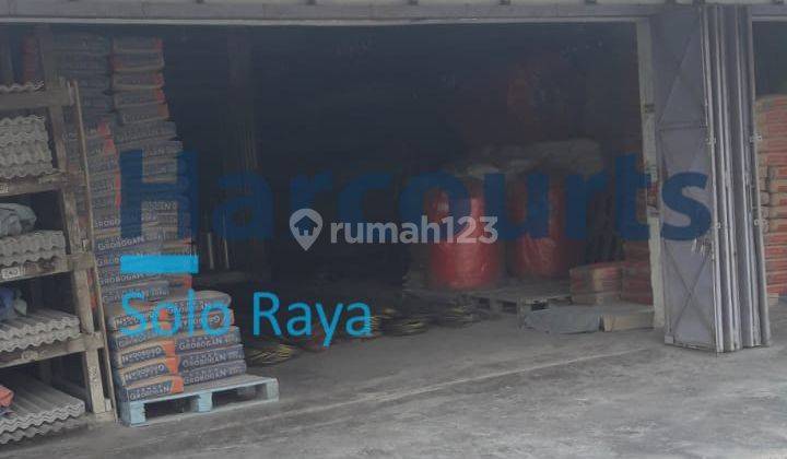 Rumah dan toko siap pakai di Jalan provinsi Solo - Sragen 17