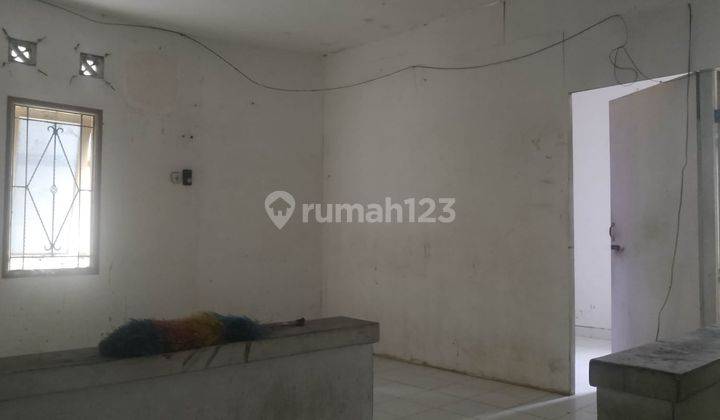 Ruko 2 Lantai Di Jalan Adi Sucipto 4