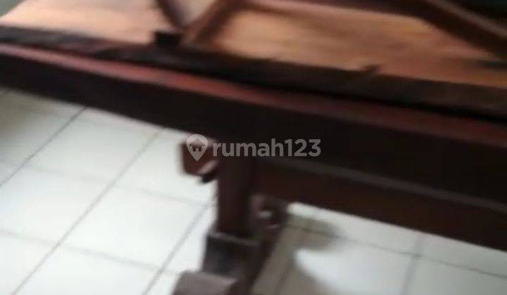 Ruang usaha siap pakai 9
