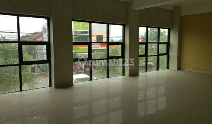 Ruko 2,5 lantai siap pakai 10