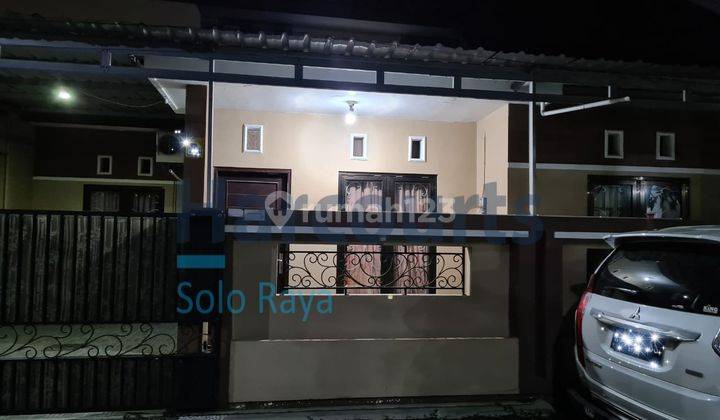 Rumah minimalis siap huni dengan perabot di cluster 3