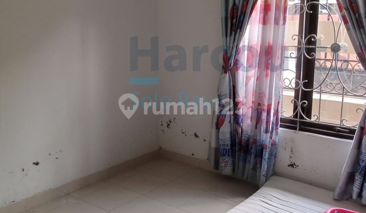 Rumah minimalis siap huni dengan perabot di cluster 10