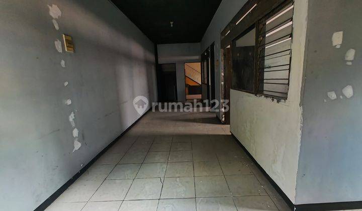 Ruko murah 2,5 lantai strategis pusat kota dekat Singosaren, Solo 13