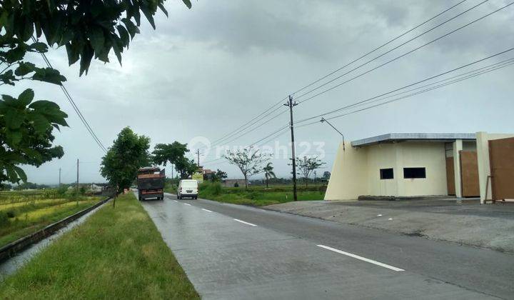 Gudang baru gress siap pakai di jalan raya Pakis 2