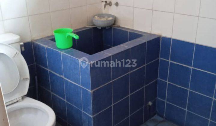 Rumah model lama besar & luas dekat jalan raya Palur 5