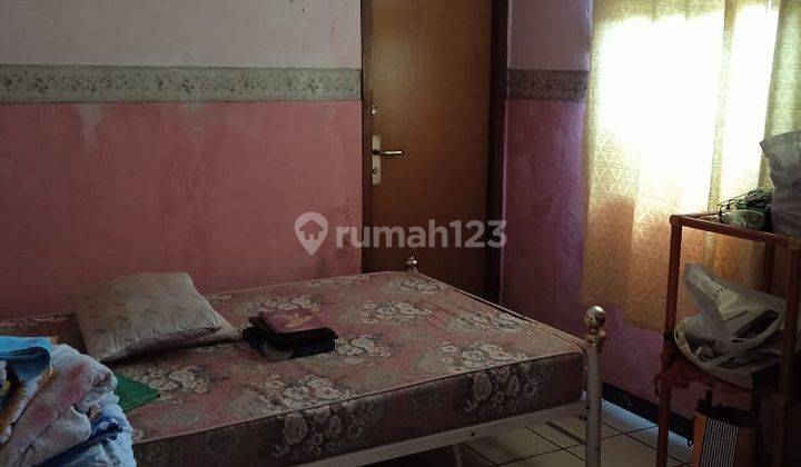 Rumah model lama besar & luas dekat jalan raya Palur 12